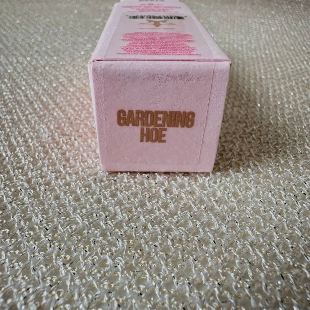 Jeffree Star Velvet Trap Gardening Hoe💄 Lipstick New Box Nude Lip Stick Matte